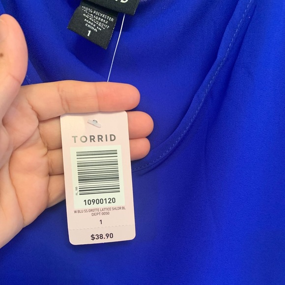 torrid blue lattice shoulder blouse sz 1 - Picture 4 of 4